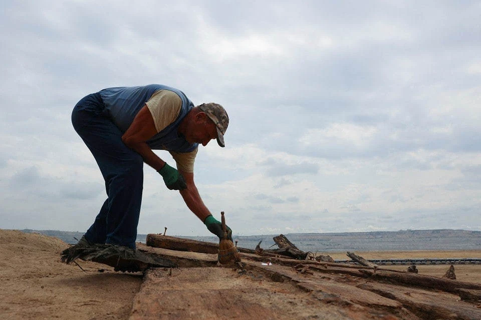 3000-летнее захоронение богатой девушки с золотом и косметичкой нашли в Иране