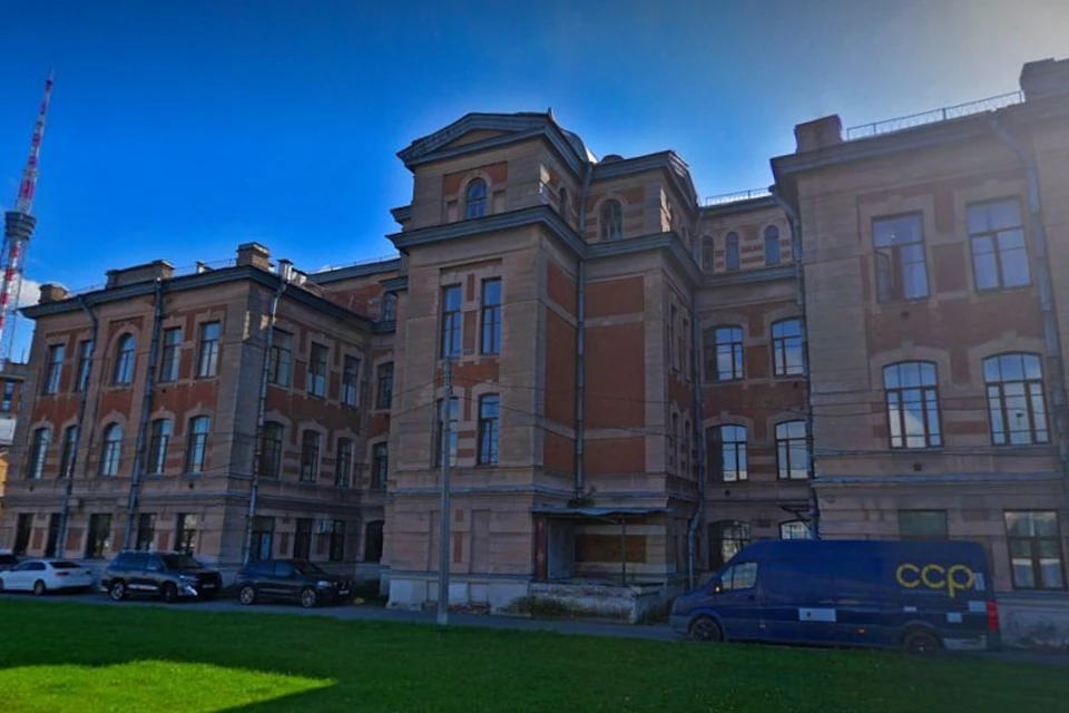 Клиника кожных болезней на Петроградке будет жить. Фото: панорама yandex.ru/maps