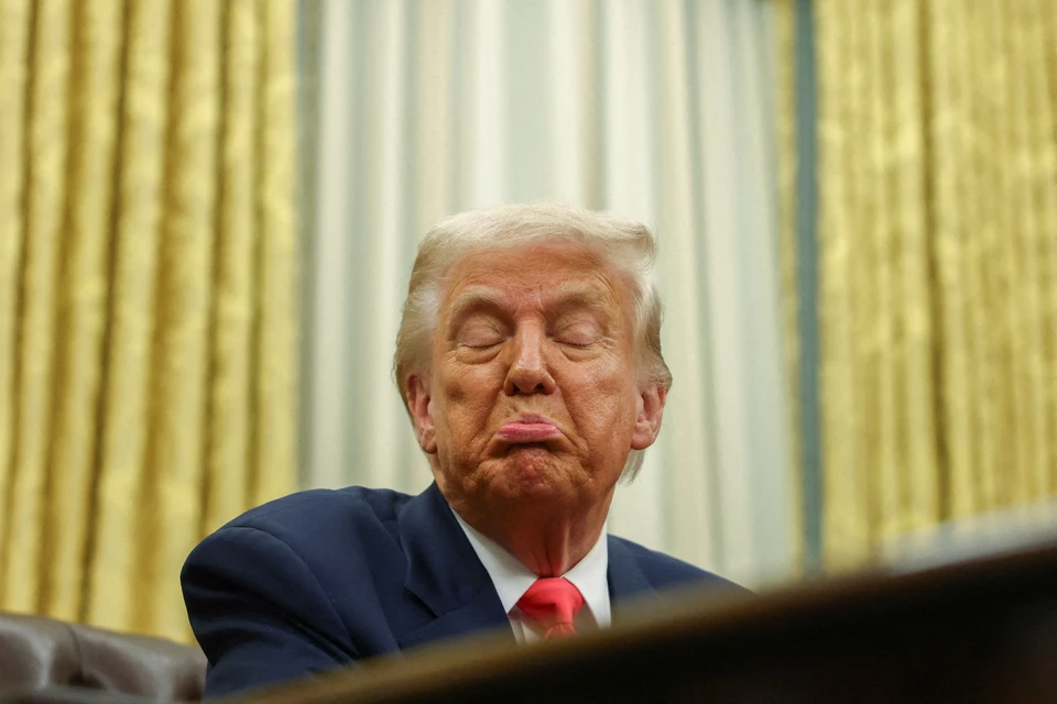 Трамп пообещал Зеленскому не обсуждать на встрече с Путиным вопрос территорий