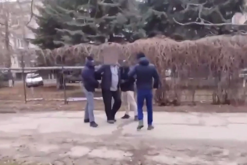 Мужчина собирал данные для украинских спецслужб. Фото: скриншот с видео Прокуратуры ЛНР