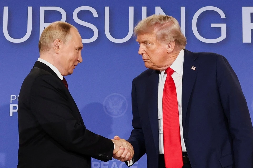 Путин поблагодарил США за заботу о памяти павших советских воинов на Аляске