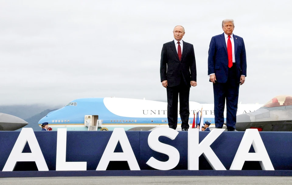 «Это не моя война», — не устает повторять Трамп и настаивает, что если бы он был у власти, если бы демократы не украли у него победу в 2020-м, то ее бы и не было. С этим полностью согласился президент России.