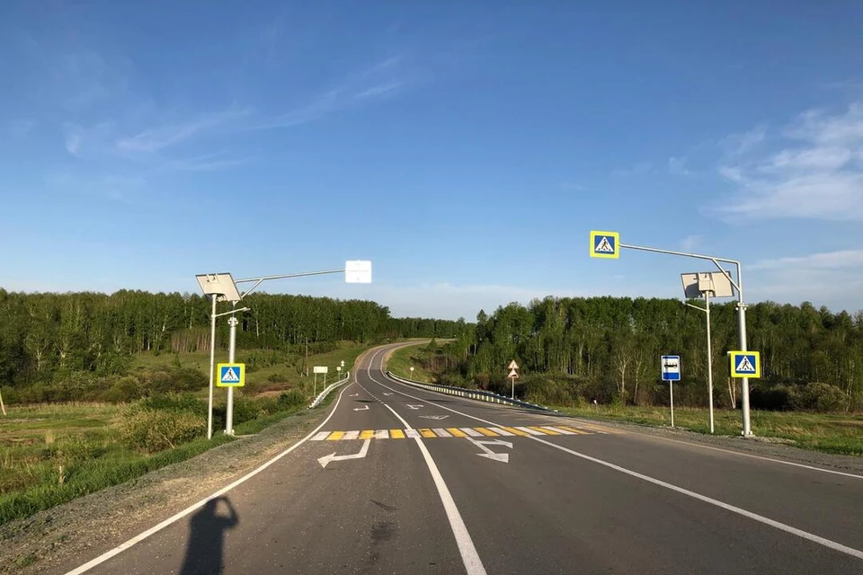 Введен в эксплуатацию отремонтированный участок дороги Тогучин – Карпысак. Фото: пресс-служба ТУАД