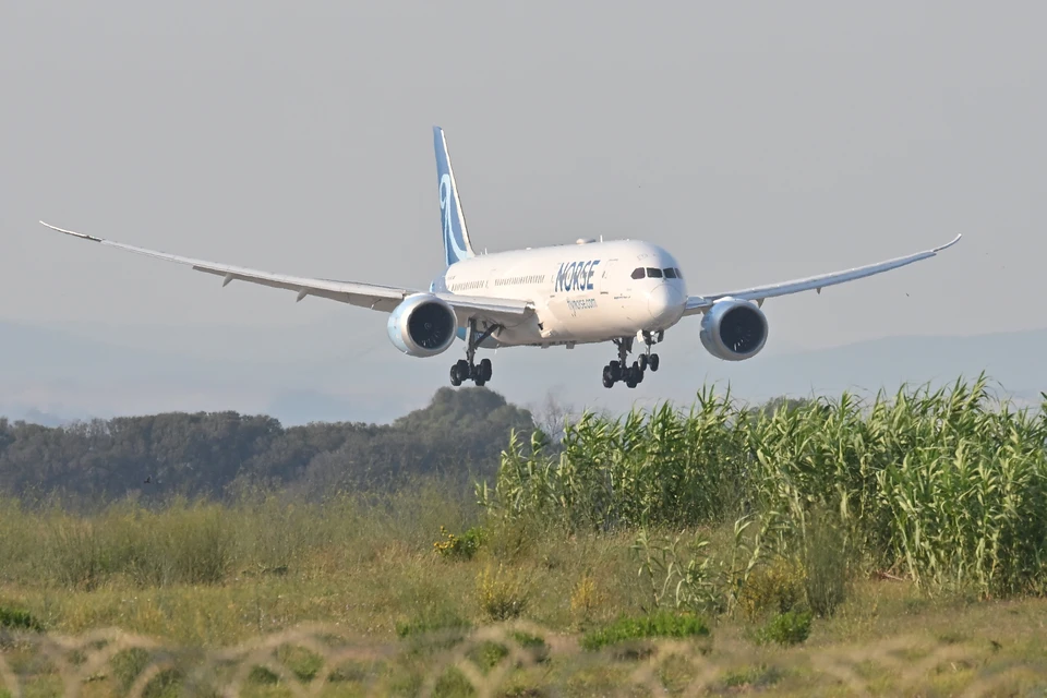 ОАК получила патент на конструкцию самолета, схожего с Boeing B787‑900