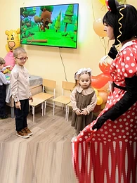 Родители учатся, дети - под присмотром