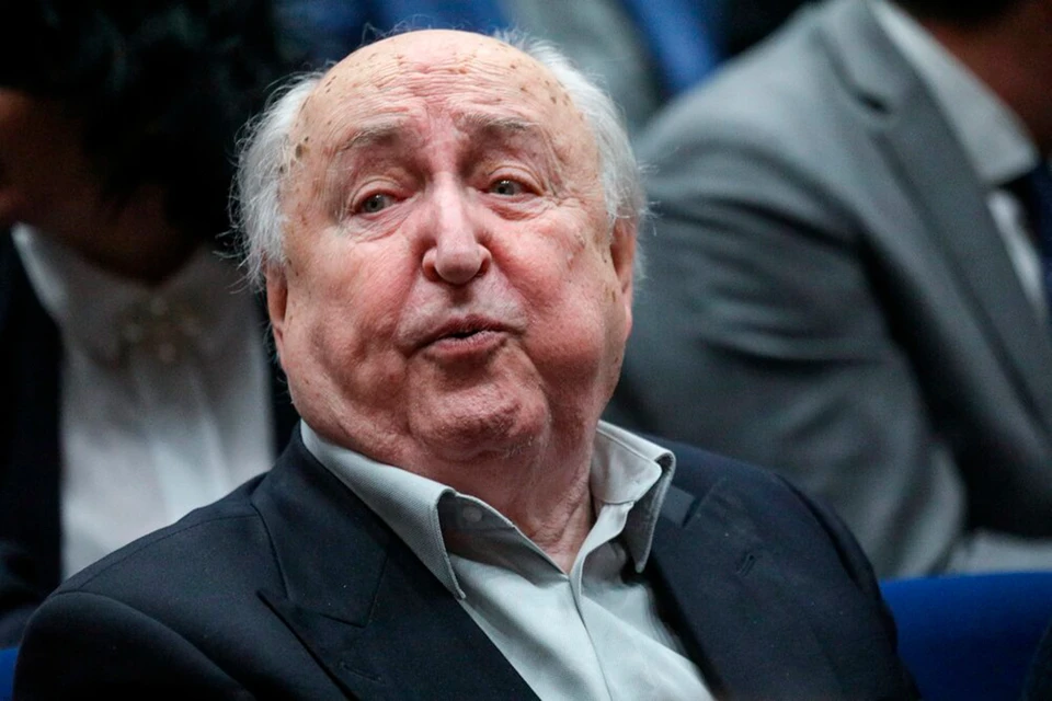 Кинорежиссер и народный артист РСФСР Валерий Усков скончался в возрасте 92 лет.