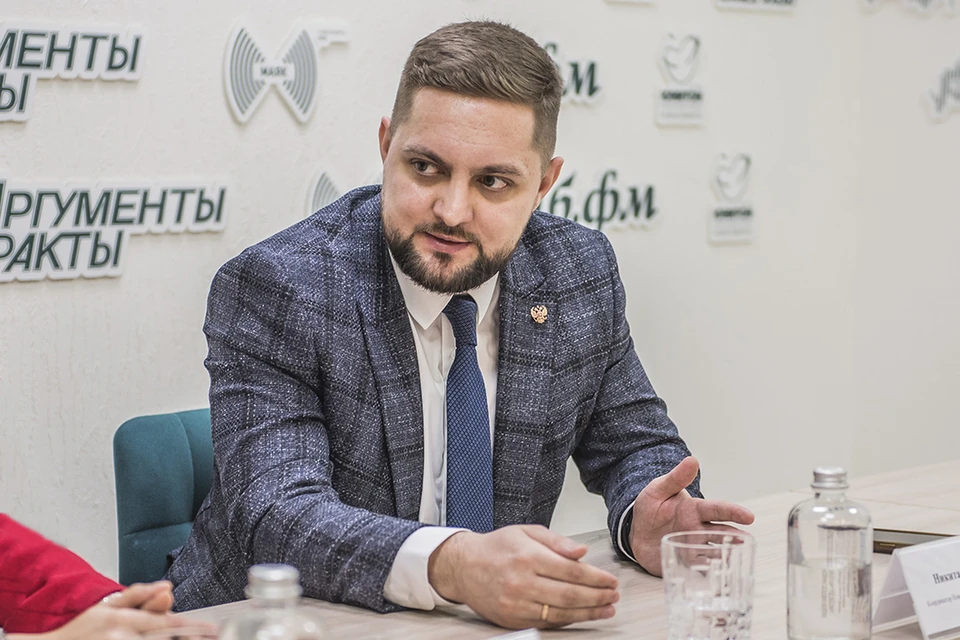 Никита Столповский: В нашем Академгородке, всемирно известном научном центре, гордости Новосибирской области, создают передовые технологии, которые могут быть использованы в самых разных отраслях экономики». Фото: Предоставлено Новосибирским региональным отделением ЛДПР