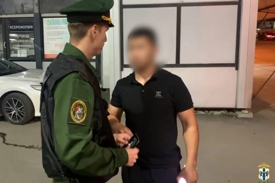 Полиция проверила более 280 иностранцев на рынке в Новосибирске. Фото: пресс-служба МВД по Новосибирской области