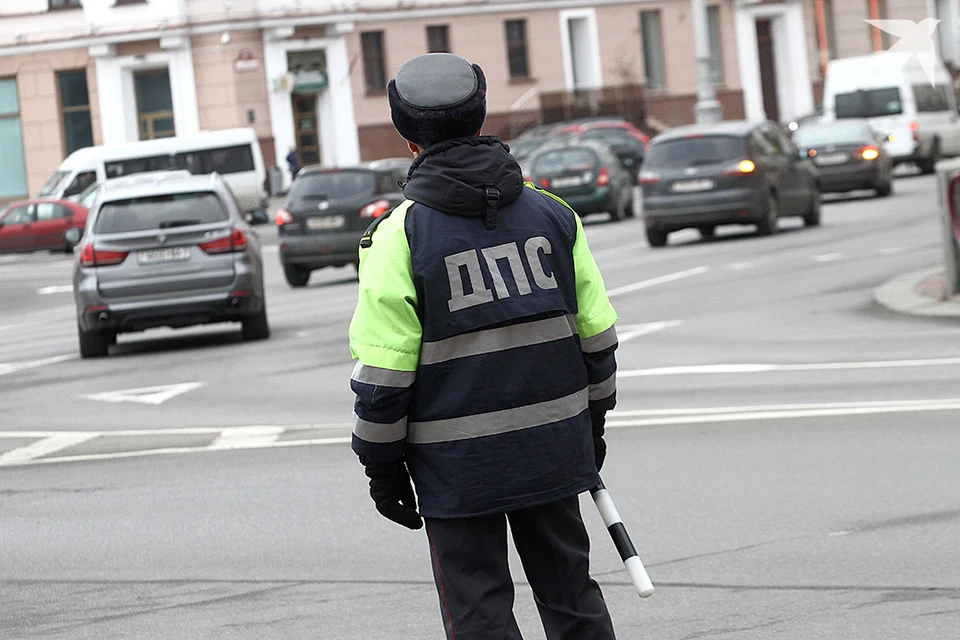 ГАИ остановила 500 авто на трассе в Национальный аэропорт. Фото используется в качестве иллюстрации: архив «КП».