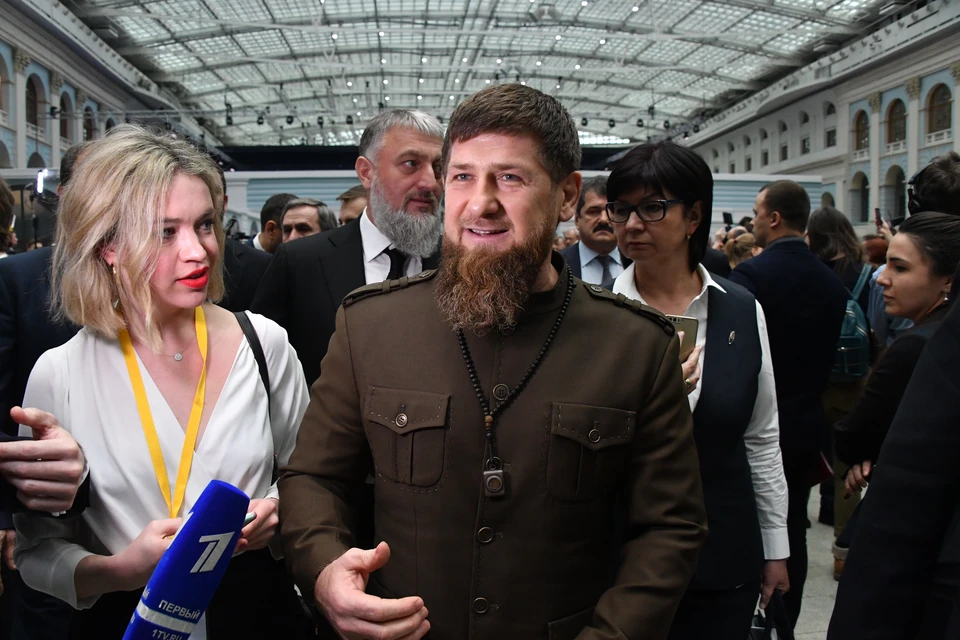 Сына Рамзана Кадырова Адама наградили медалью «Защитник Чеченской Республики»