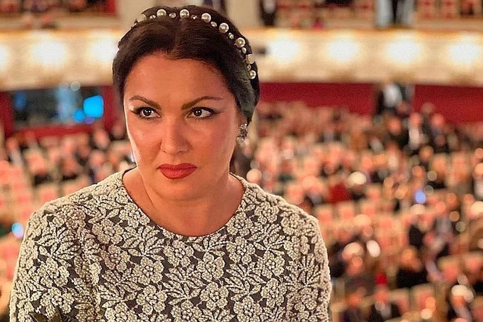 Анна Нетребко