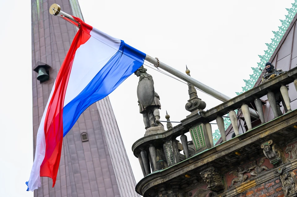 В Амстердаме прошла акция против поставок оружия Украине и за мир
