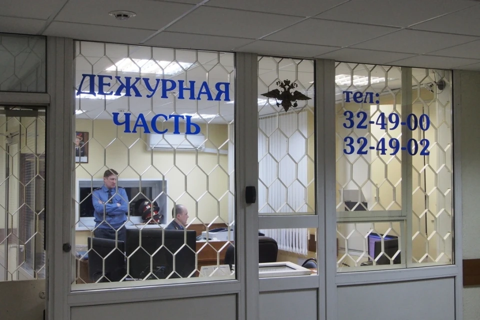 Нетрезвый рецидивист украл из чужого дома алкоголь в Веневском районе Тульской области