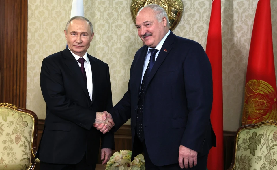 Президент России Владимир Путин и лидер Белоруссии Александр Лукашенко