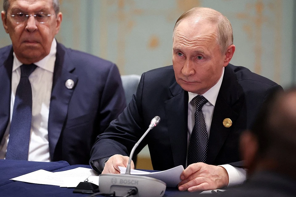 Лидеры ЕС выразили обеспокоенность из-за слов Путина о действиях российских военных