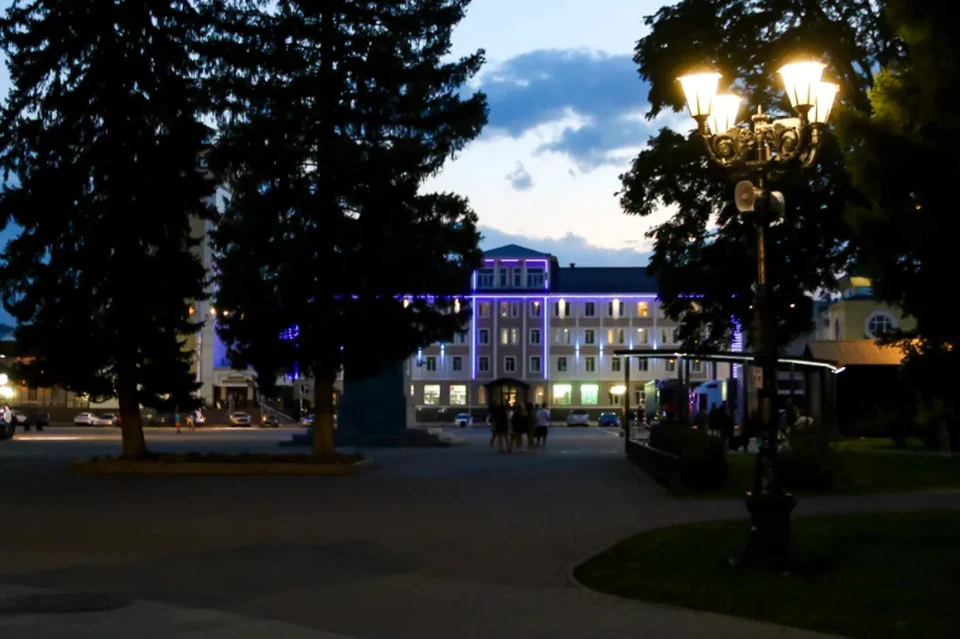 Горно-Алтайск вечером