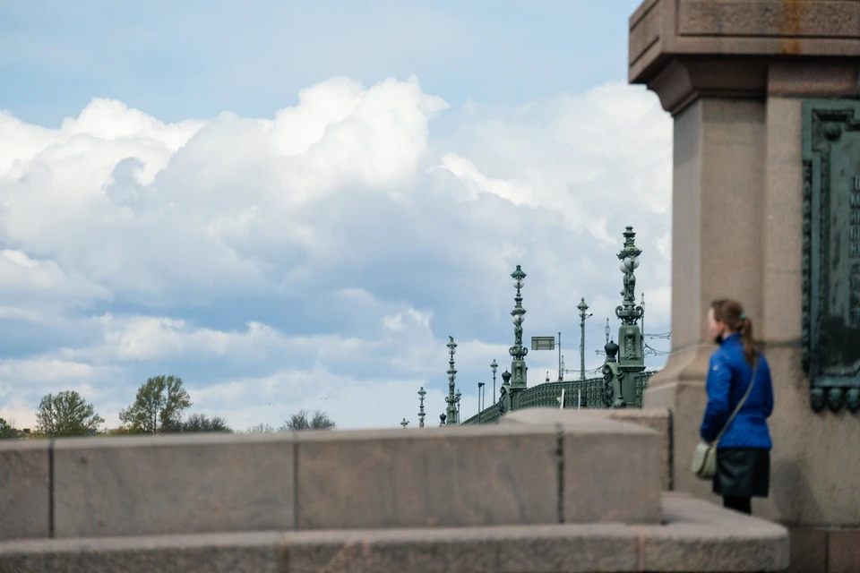 Стало известно, какая погода ожидает Петербург в эти выходные.