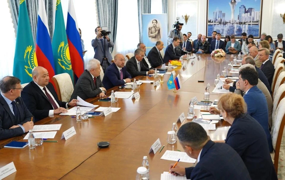 К 190-летию Шокана Уалиханова в Москве состоялся круглый стол. Фото: gov.kz
