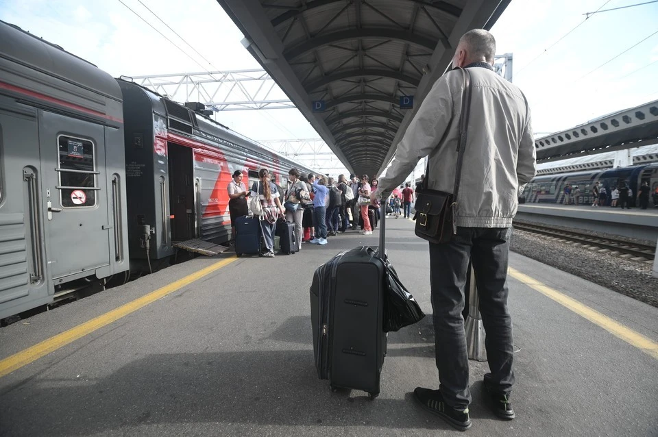 Восстановлено движение поездов на участке Петербург — Луга