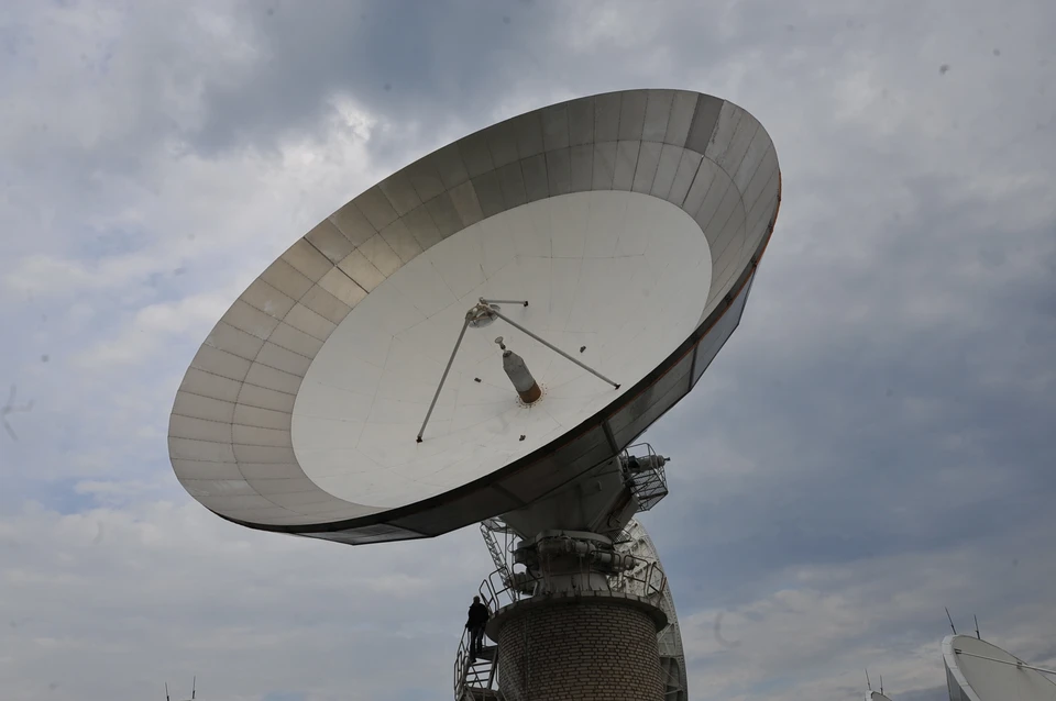 С 11:33 до 12:42 по местному времени Солнце будет находиться на одной линии с геостационарными спутниками.