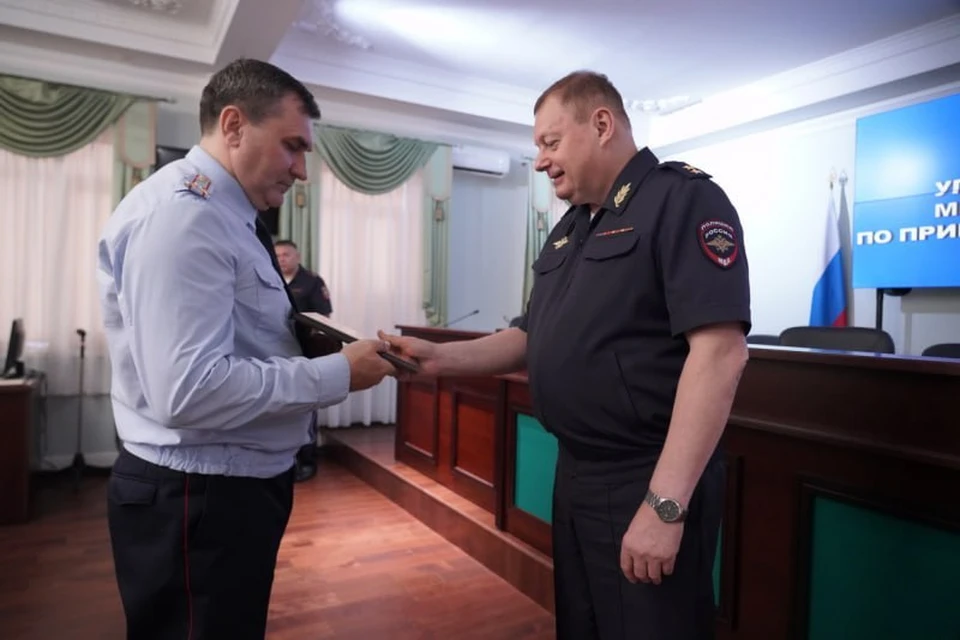 Олег Дубовицкий за 30 лет прошел путь от оперуполномоченного до руководителя. Фото: пресс-служба УМВД России по Приморскому краю.