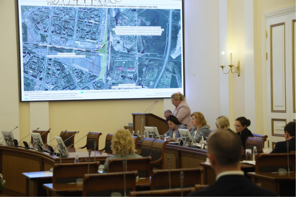 Широтная магистраль является одним из ключевых мегапроектов города. Фото: Смольный
