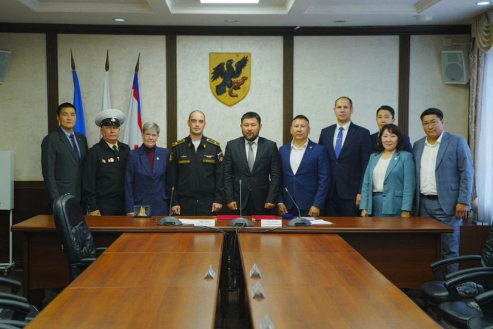 Подводная лодка «Якутск» передана в состав Тихоокеанского флота ВМФ России в июне 2025 года. Фото: Telegram-канал Евгения Григорьева/@EvgenyGrigorev