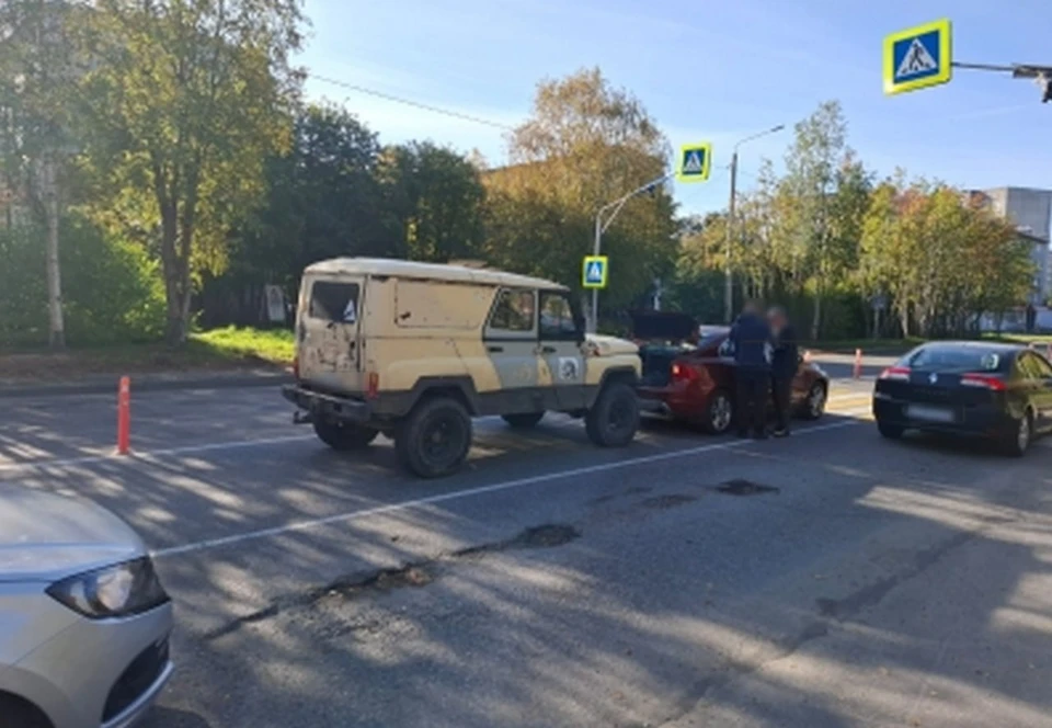 В аварии пострадали две пассажирки иномарки. Фото: Госавтоинспекция Мурманской области