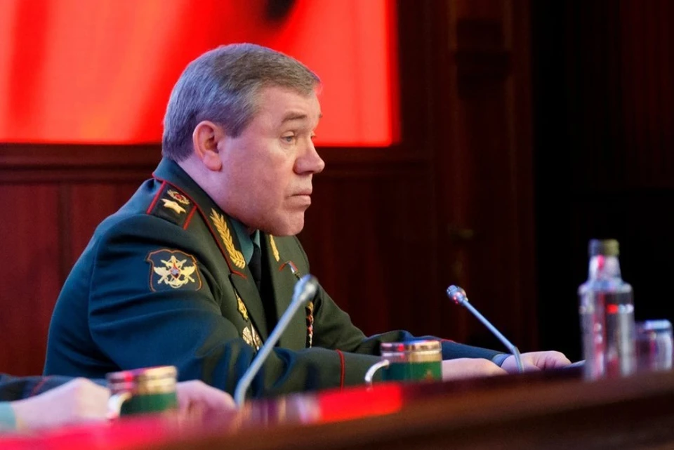 Герасимов заявил, что ВС РФ близки к полному освобождению Кировска
