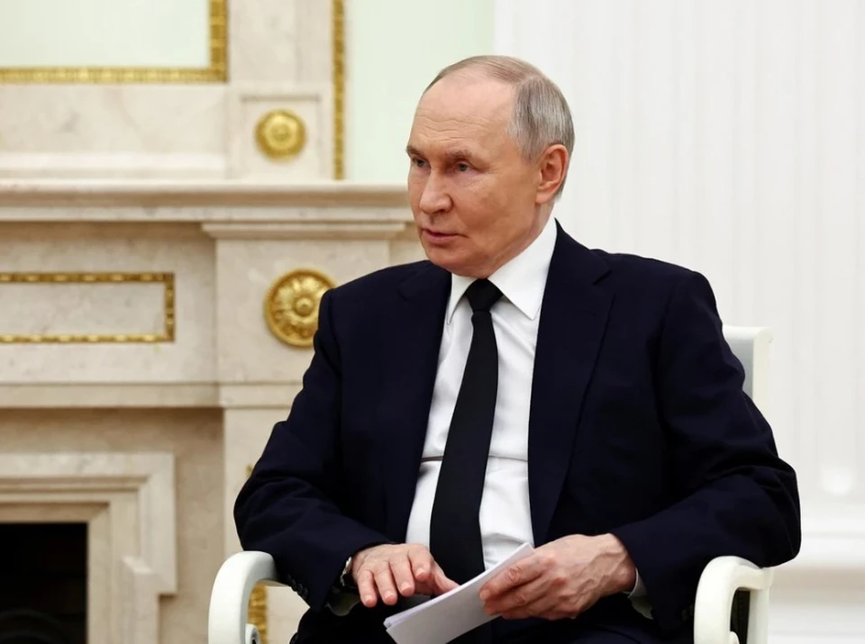 Путин призвал власти стремиться к подавлению инфляции