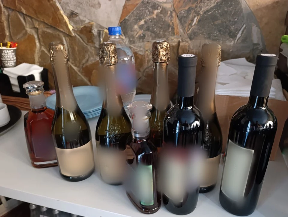 В их числе были пиво, пивные напитки, а также крепкий алкоголь. Фото: МВД Крыма/Tg