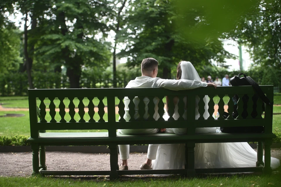 В 2025 году самая взрослая невеста в Москве вышла замуж в возрасте 91 года