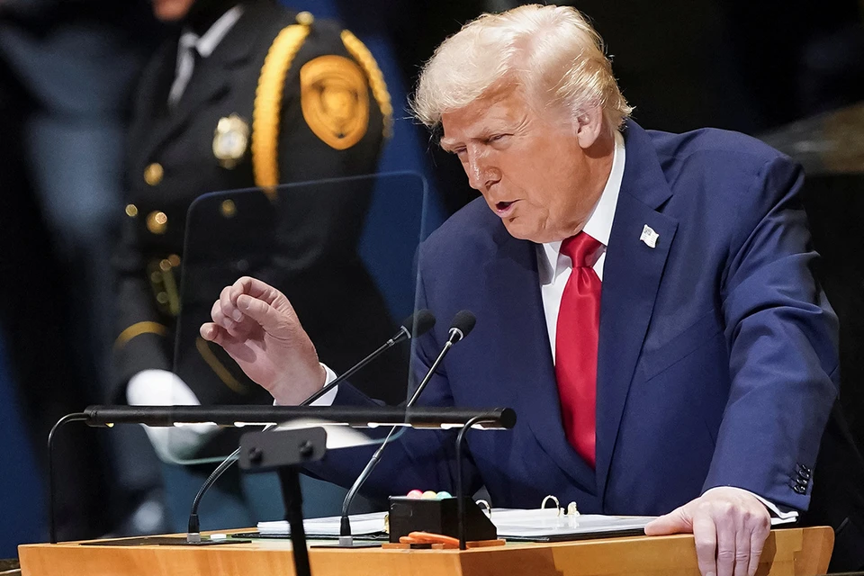 Выступив во вторник с трибуны Генассамблеи ООН, Трамп разразился обширным постом в своей соцсети, в котором раскритиковал нашу страну.