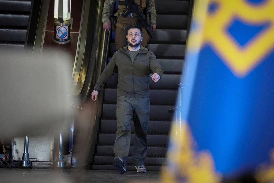 Аналитик Уотсон: Зеленский избегает разговоров о погибших детях ВСУ в Донбассе