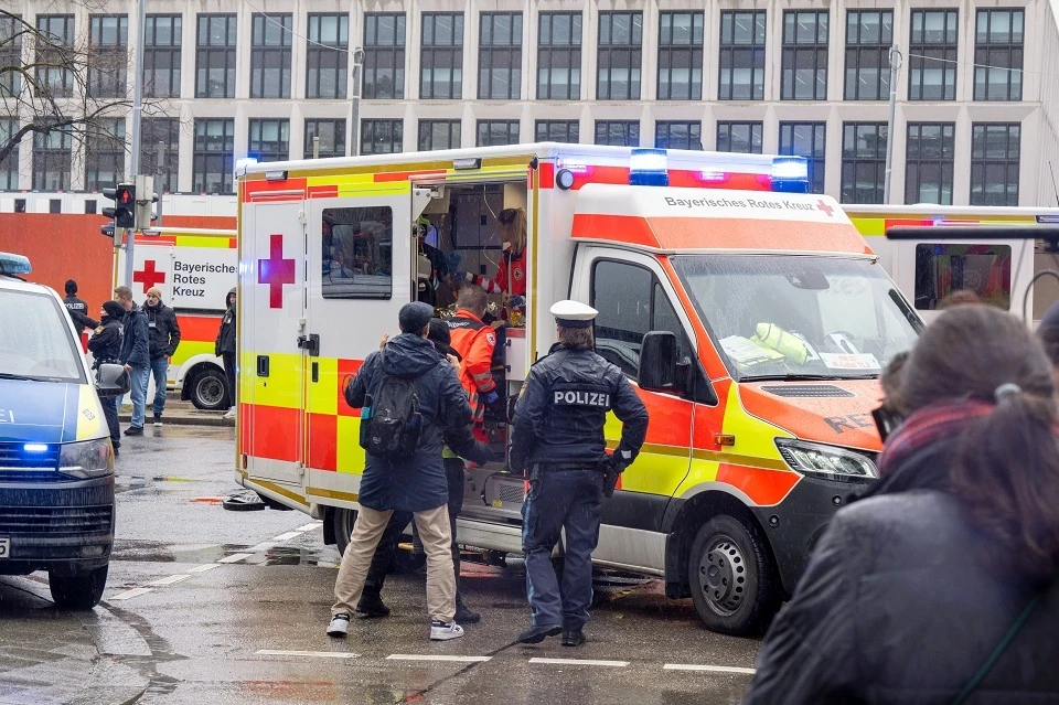 Акробатка разбилась насмерть на глазах у зрителей в цирке в Германии