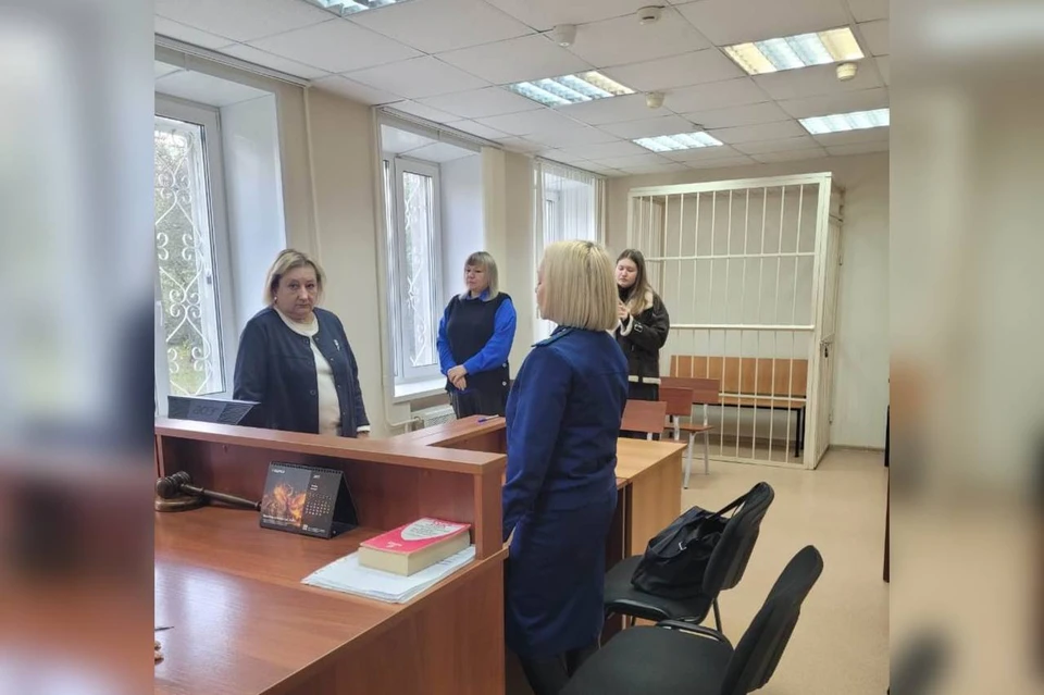 Чиновницу из Верхней Пышмы оштрафовали за незаконное лишение сироты жилья. Фото: Свердловский областной суд