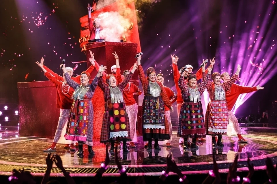 В пятом выпуске шоу «Бурановские бабушки» исполнили песню «Птицы» певицы Максим. Фото: vk.com/buranovskie