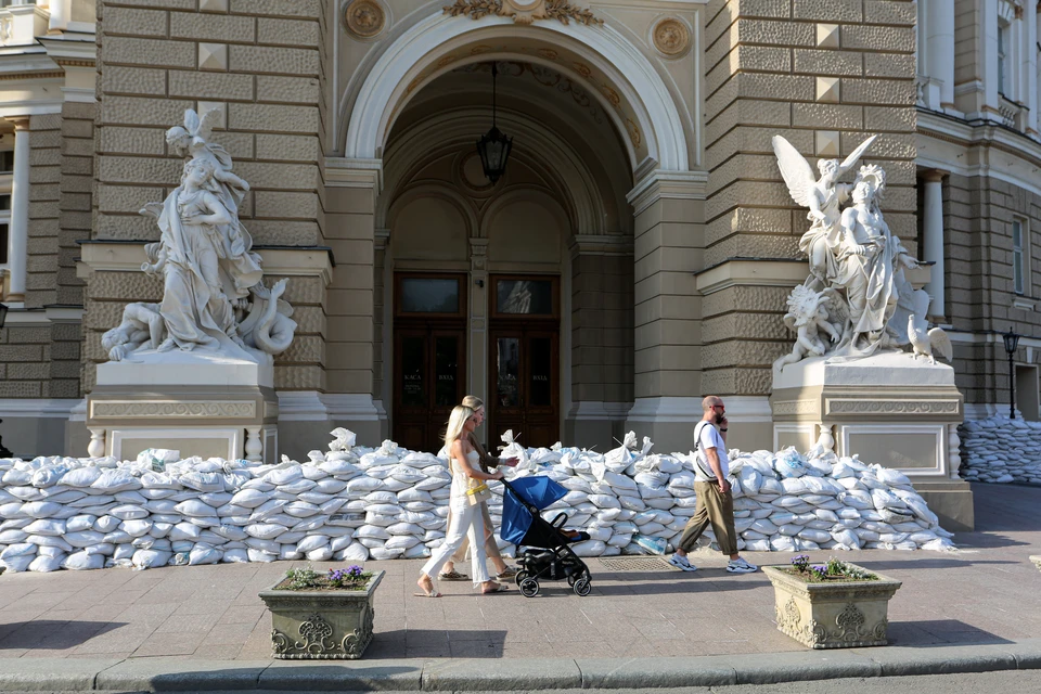 РИАН: Одесситы общаются друг с другом на русском языке