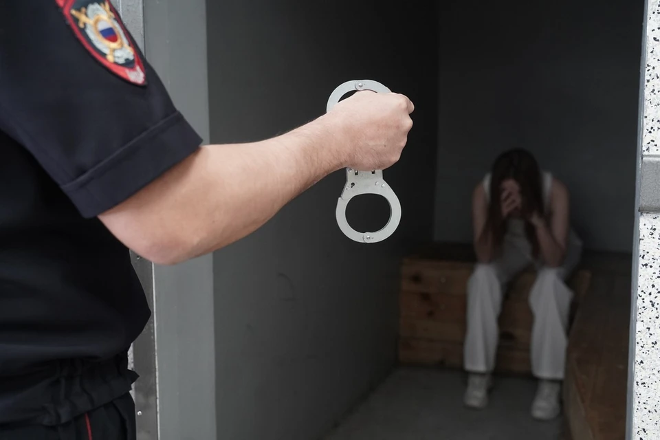 Бывшую завскладом ульяновского предприятия посадят за подмену огурцов за взятку