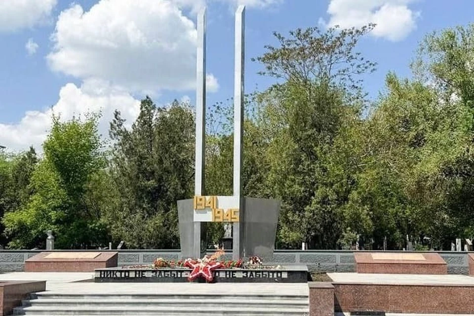 В Ростовской области находятся свыше 2000 объектов, увековечивающих память о войне. Фото: Telegram-канал Юрия Слюсаря.