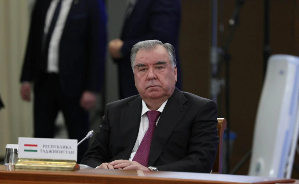 Президент Таджикистана Эмомали Рахмон открыл саммит СНГ в Душанбе