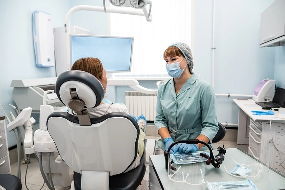 Эксперты рассказали, как не ошибиться при выборе брекетов или элайнеров / Фото: пресс-служба СамГМУ