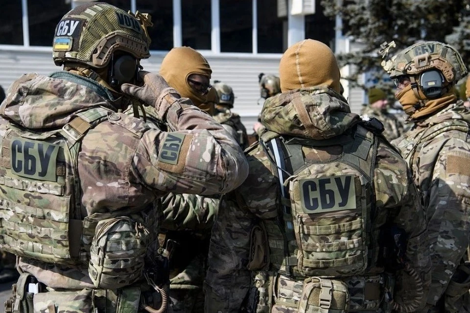 Возле офиса генпрокурора в Киеве замечена толпа сотрудников НАБУ