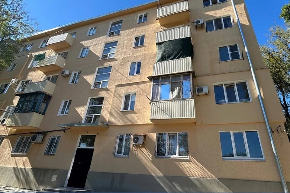 В Мариуполе восстановили еще один дом на проспекте Металлургов. Фото: «РКС-НР»