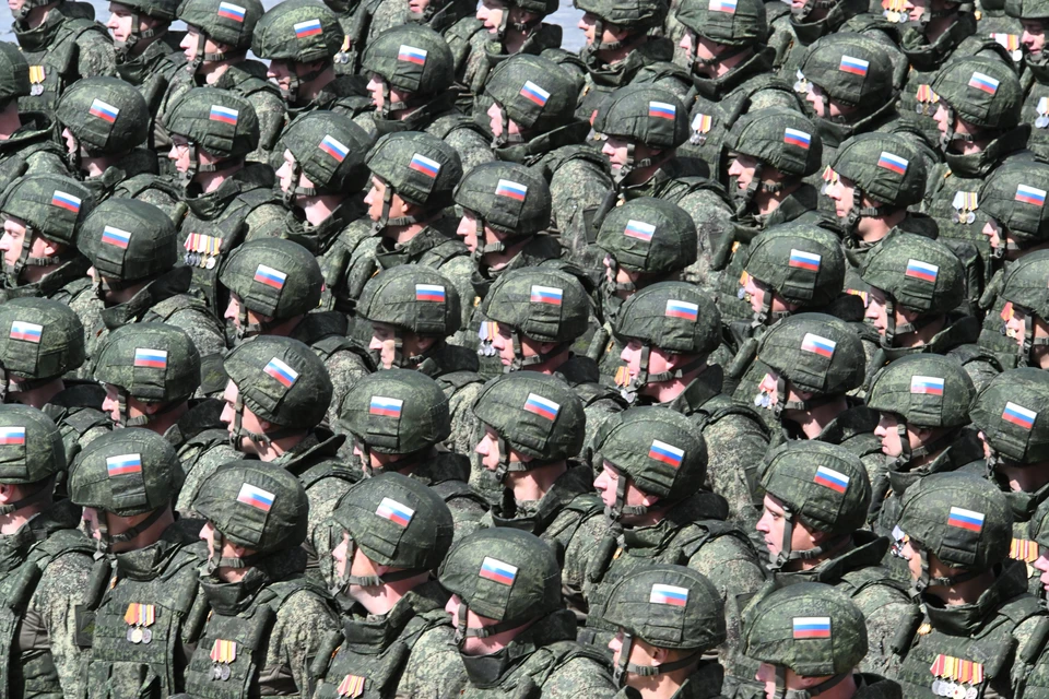 ВЦИОМ: 80% россиян доверяют армии и гордятся военной мощью страны