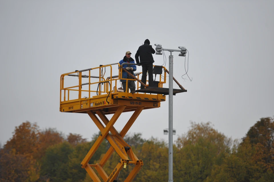 На автодороге у деревень Семеново и Якшур установят фонари