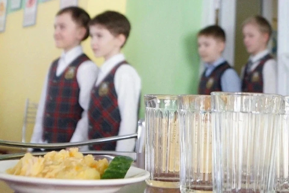 Рыбу, рис и гречку школьники практически не едят. Компоты и многие супы - тоже мимо.