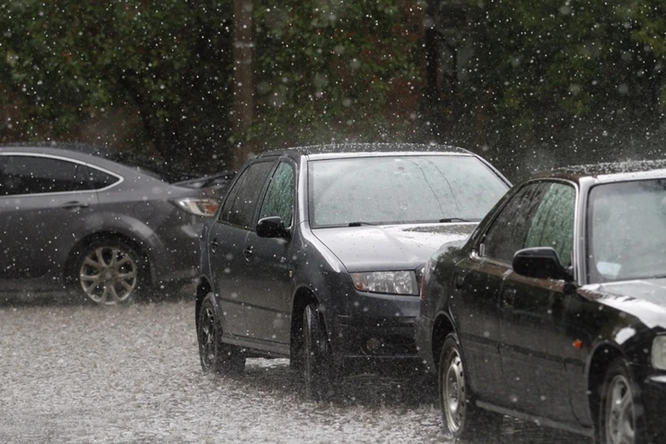 Ливень с градом вероятны 24 и 25 октября в регионе