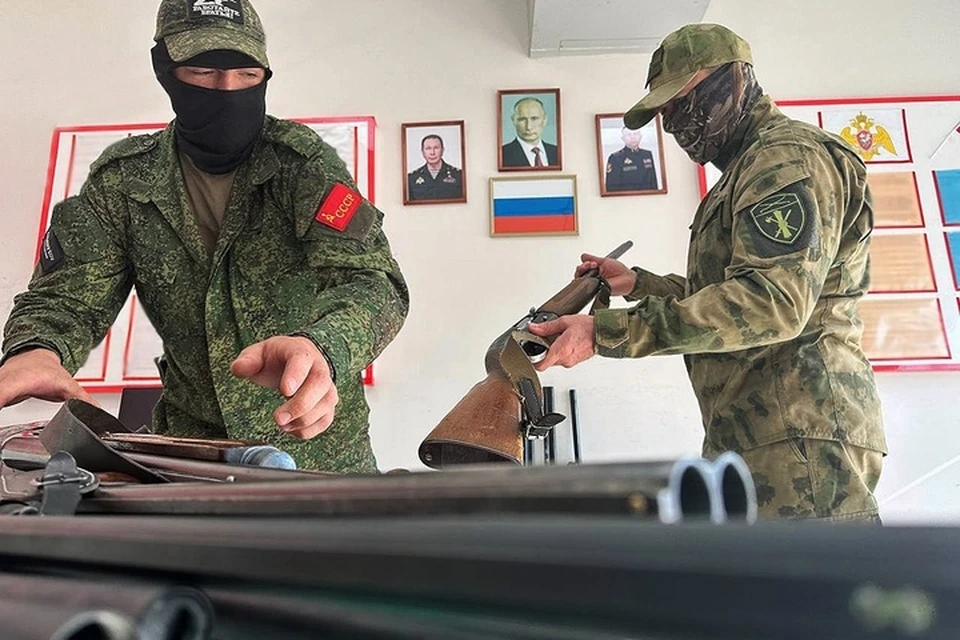 14 ружей передали жители региона для ВС РФ. Фото: управление Росгвардии по Запорожской области