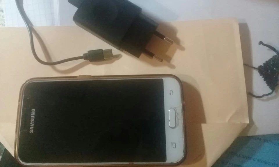 Телефон вернули законному владельцу.